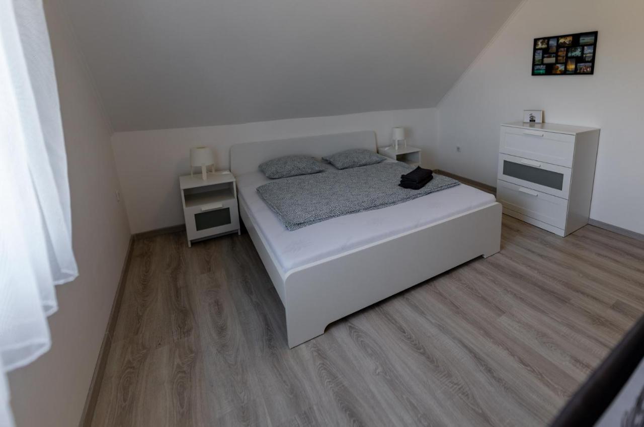 Appartamento Olivér 22 *